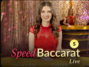 放松时刻，乔治娜晒与C罗度假照：🎞️🌈💗🦄✨